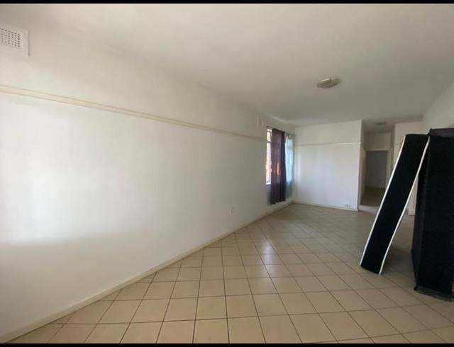1 BEDROOM PROPERTY TO RENT IN GLENWOOD
